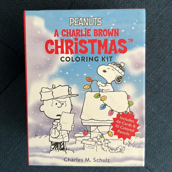 A Charlie Brown Christmas boxed book set  and coloring kit - Picture 11 of 13